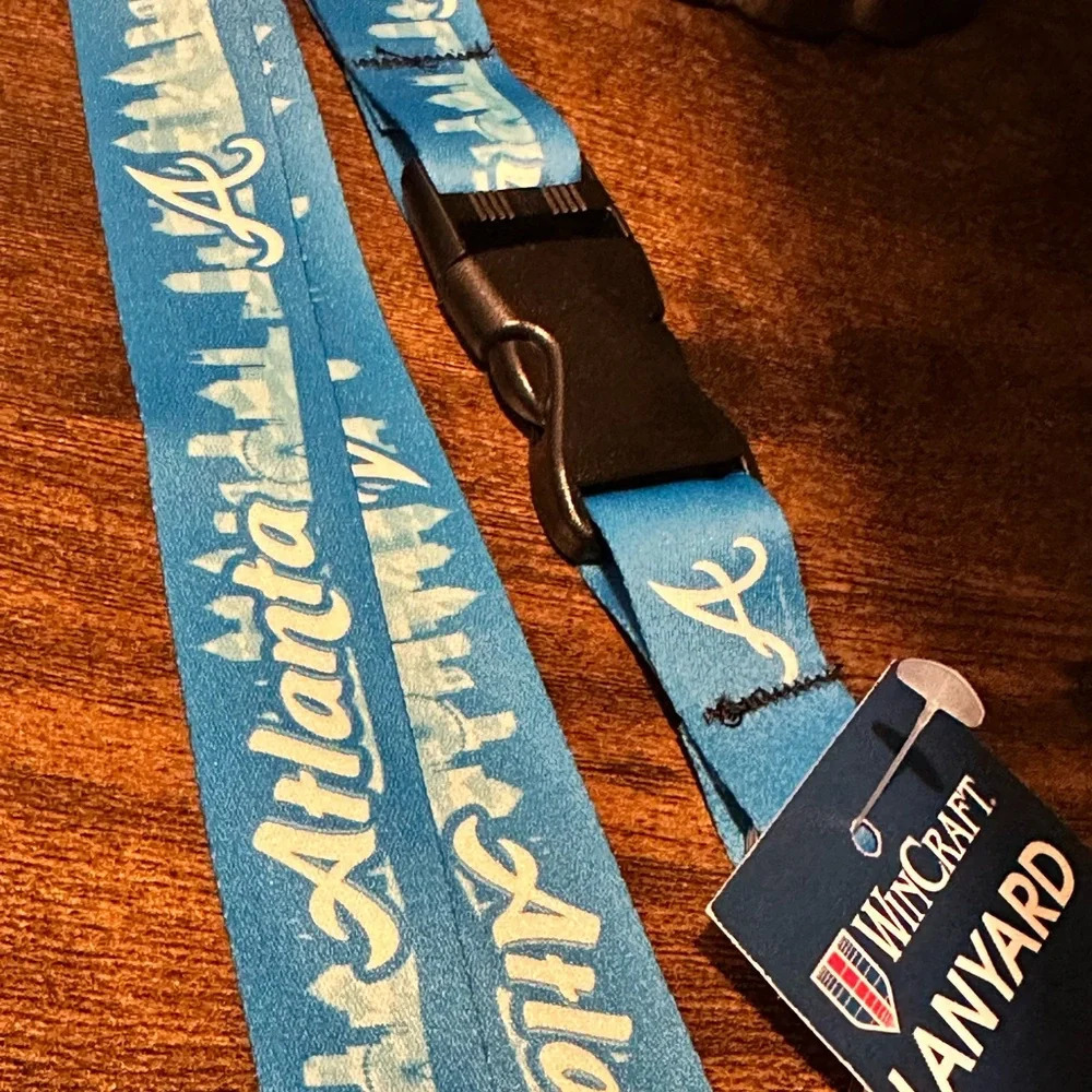 NWT Atlanta Braves Lanyard - Picture 3 of 3